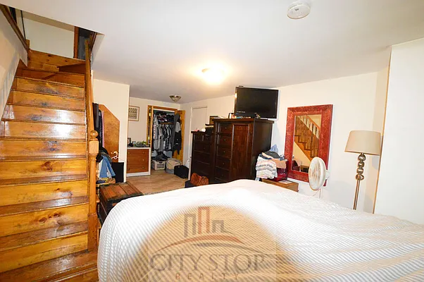 Rented by City Stop Realty | media 20