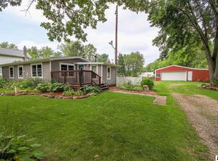 2726 Walcott Rd, Jackson, MI 49201