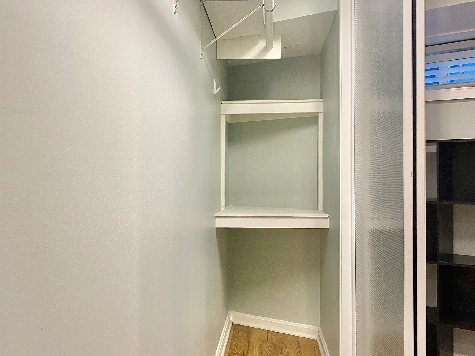 10319 Haywood Dr — Photo 4