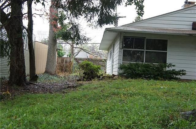 2nd image of 23 Mulberry Ln