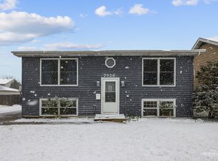 7026 Chestnut St, Hanover Park, IL 60133