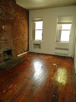 Rented by Village Living Realty | media 11