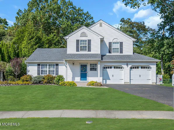 21 Teakwood Drive, Jackson, NJ 08527