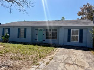 1201 Colerain Ave, Tavares, FL 32778