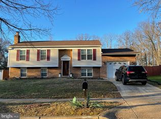 2214 Old Fort Hills Dr, Fort Washington, MD 20744