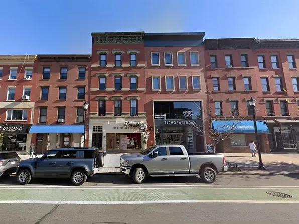 321 Washington St #Penthouse 4, Hoboken, NJ 07030