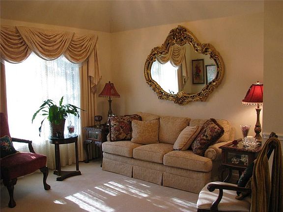 4th image of 1605 Lone Hollow Ct