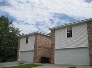 1200 N Allen Dr, Rogers, AR 72756