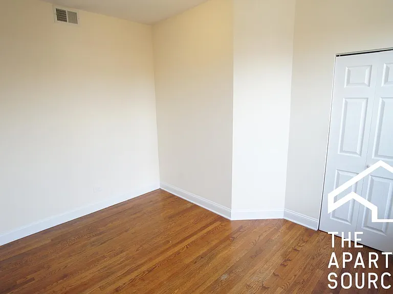 2645 N Sawyer Ave #47-2 — Photo 9