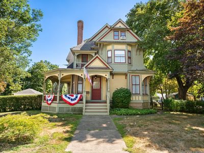 140 West Broad Street, Pawcatuck, CT, 06379