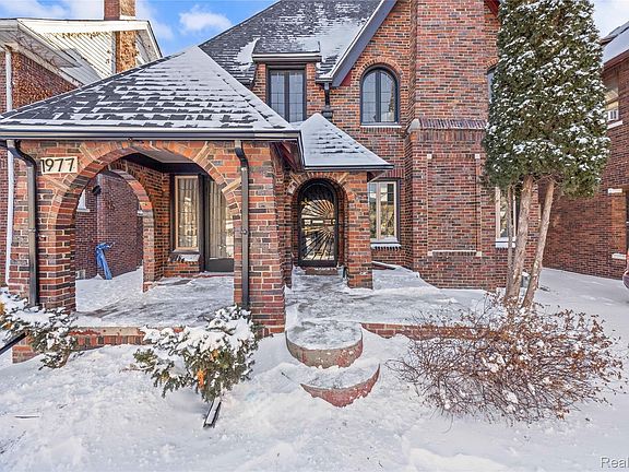 4th image of 1977 Atkinson St