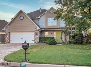 9215 S 73rd Ave E, Tulsa, OK 74133