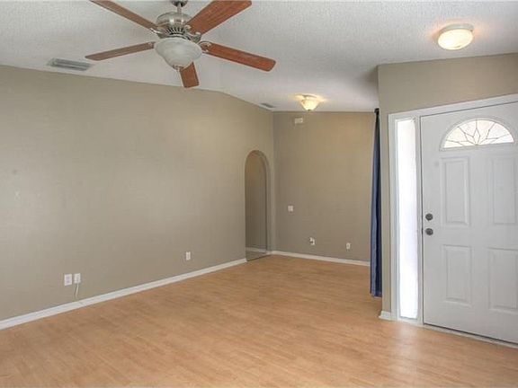5th image of 13322 Prestwick Dr