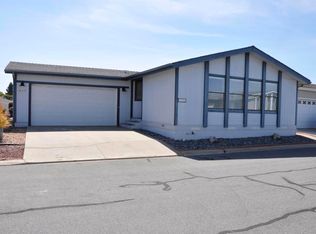 635 Via Costa Rica, Vista, CA 92081