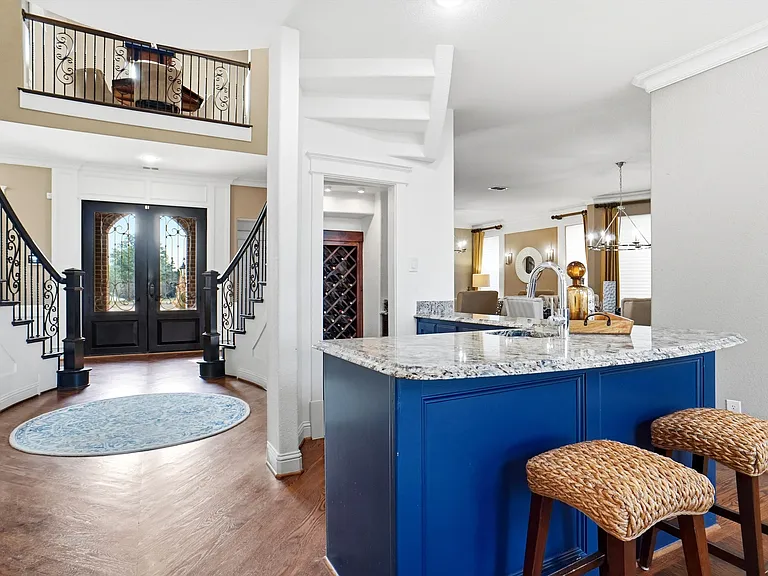 4007 Barlow Ct — Photo 6