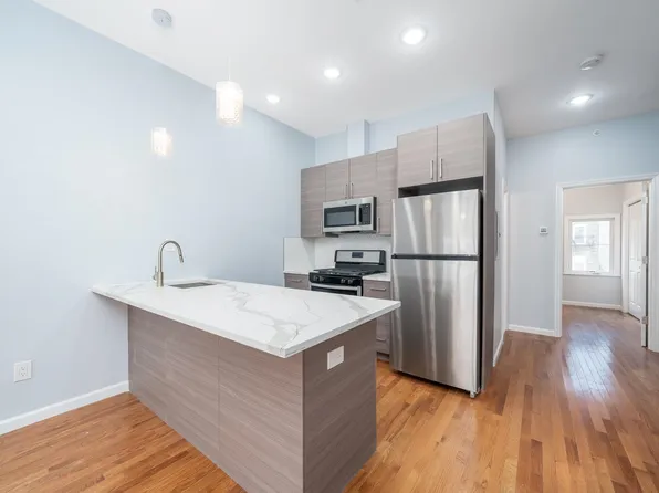 49 Jewett Avenue image 1 of 11