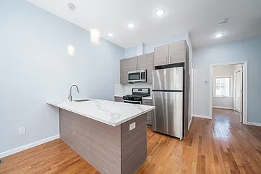 49 Jewett Avenue, #1