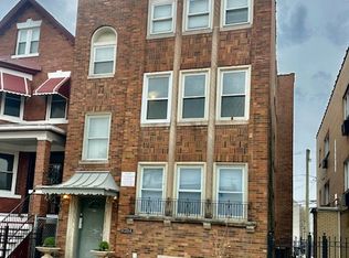 8204 S Exchange Ave #2, Chicago, IL 60617