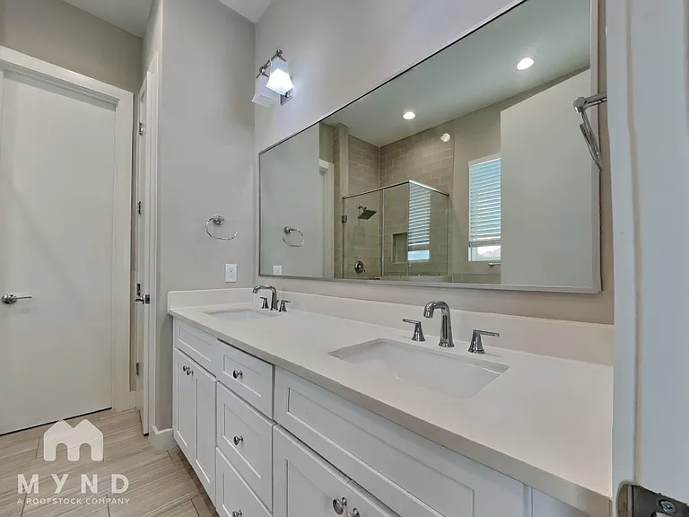 5902 Gardendale Dr #F — Photo 9