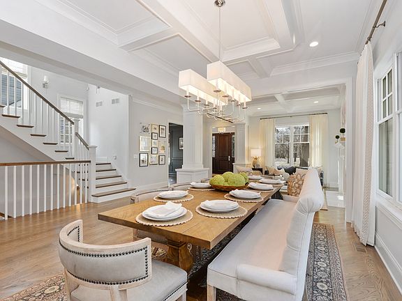 Living Room/Dining Room