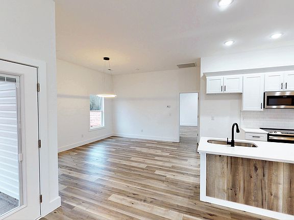 4th image of 259 R C Thompson Rd #26