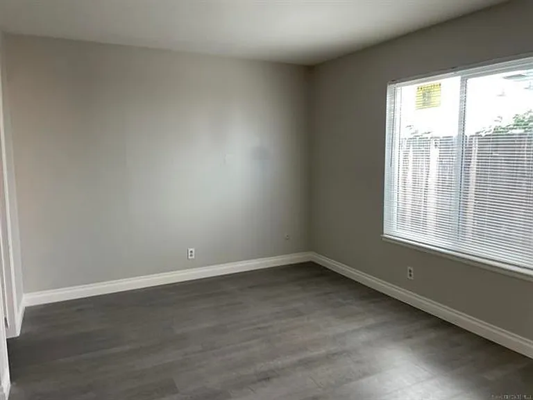 8631 Menkar Rd — Photo 18