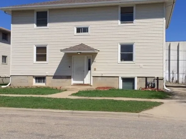 1255-4 1/2 St NW, Rochester, MN 55901