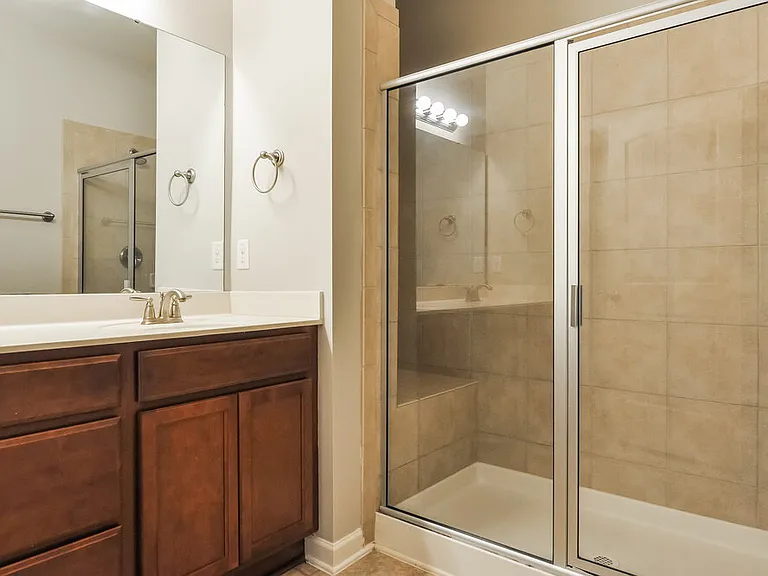 48 Ashby Dr — Photo 11
