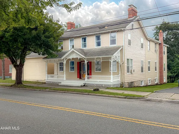 242 E Main St, Everett, PA 15537