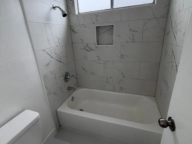 4141 Rosecrans Ave — Photo 3
