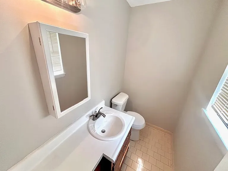 3218 Teton Dr NW — Photo 7
