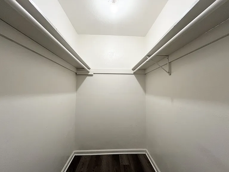 1 BR- Deluxe