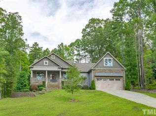 1005 Clearwater Dr, Sanford, NC 27330