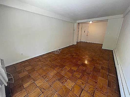 2nd image of 75-05 113th St #2JJ