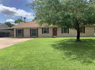 54 Heritage Dr, Vidor, TX 77662