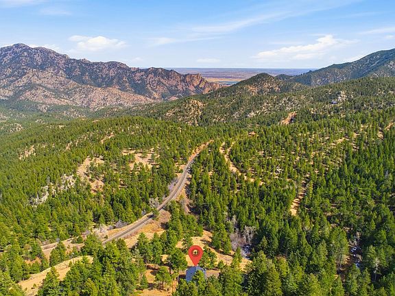 2nd image of 910 Chute Rd