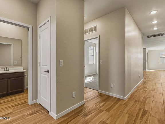 4th image of 40551 W JENNA Lane