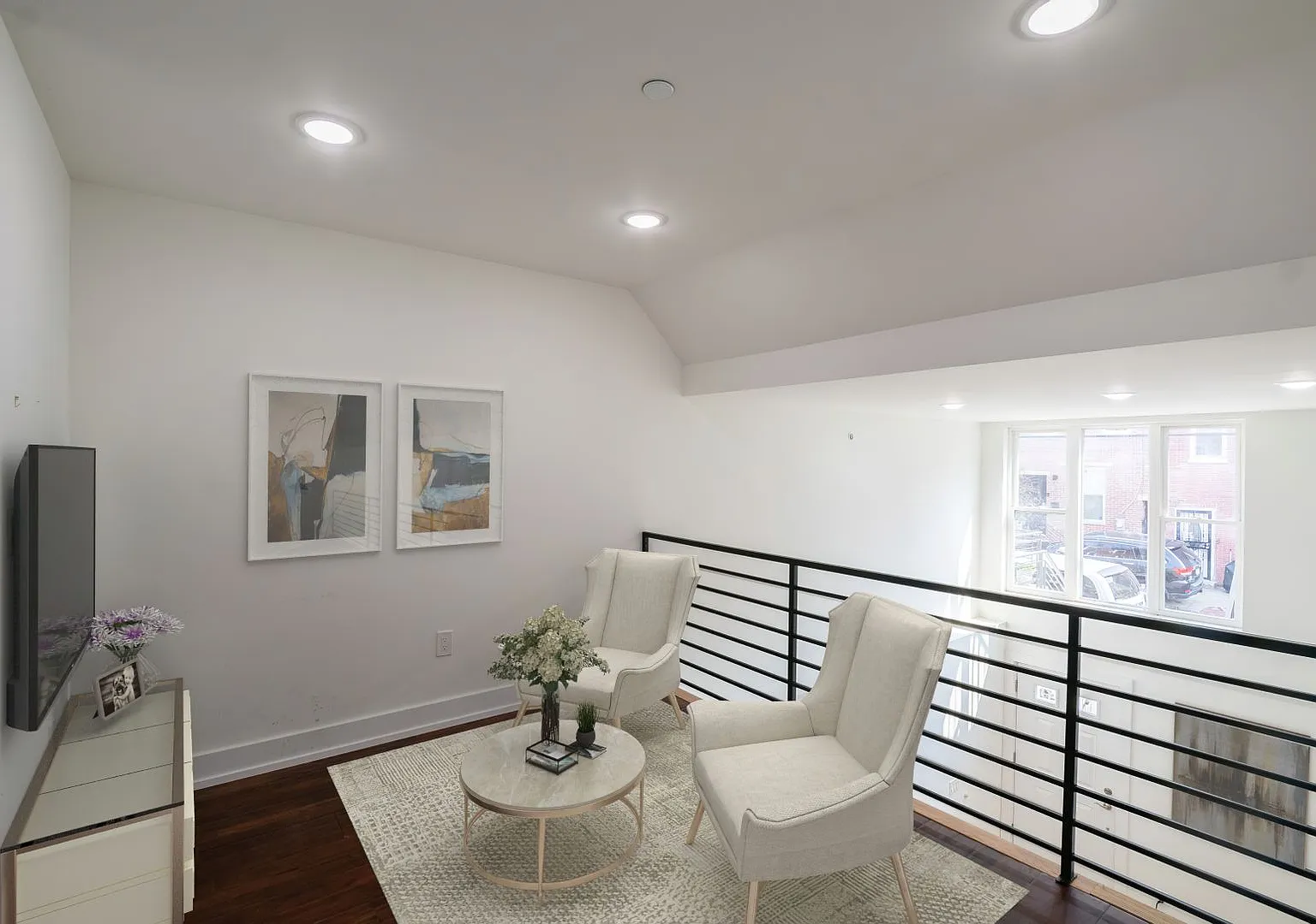 Two Bed Brewerytown Home — Photo 3
