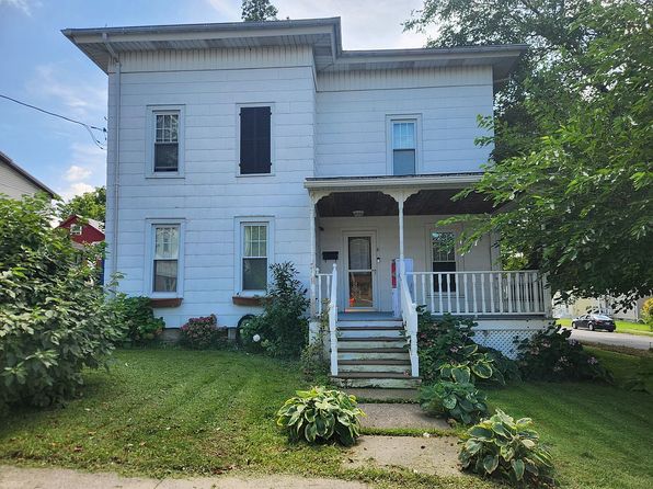 6 Capitol St