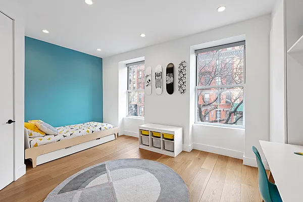 Sold by Keller Williams NYC | media 4