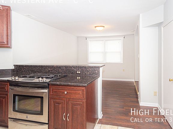 2nd image of 5117 N Western Ave #C