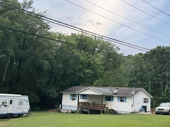2nd image of 212 McKinney Dr
