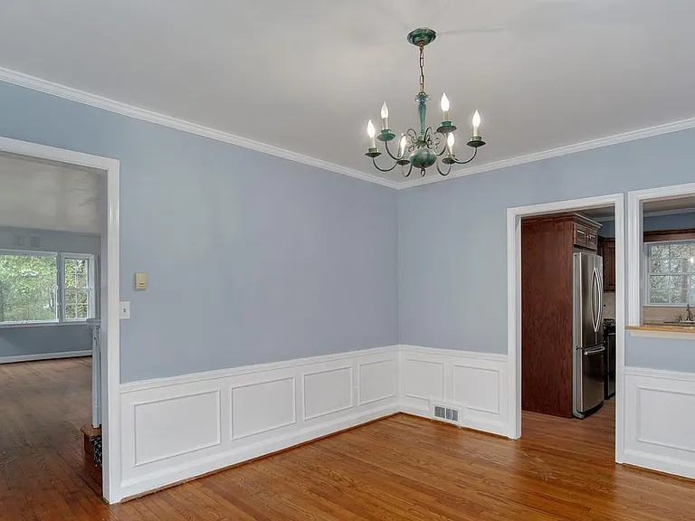 5806 Kenmore Rd — Photo 5