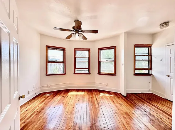 161 West 25th Street image 6 of 13