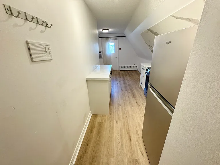 57 Cowan Ave #401 — Photo 6