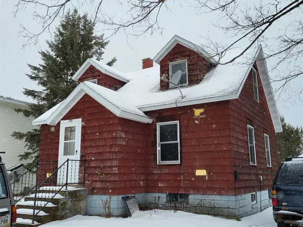 431 Pennsylvania Ave, Ontonagon, MI 49953