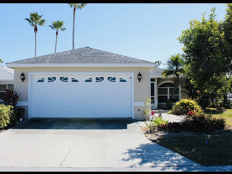 1507 Lantana Ct — Photo 2