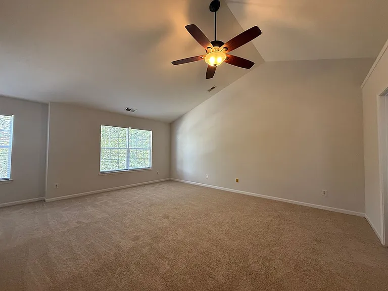 3700 Herkimer Dr — Photo 18