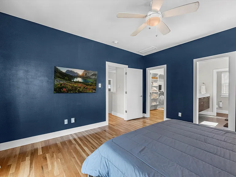 2210 Wipprecht St — Photo 17
