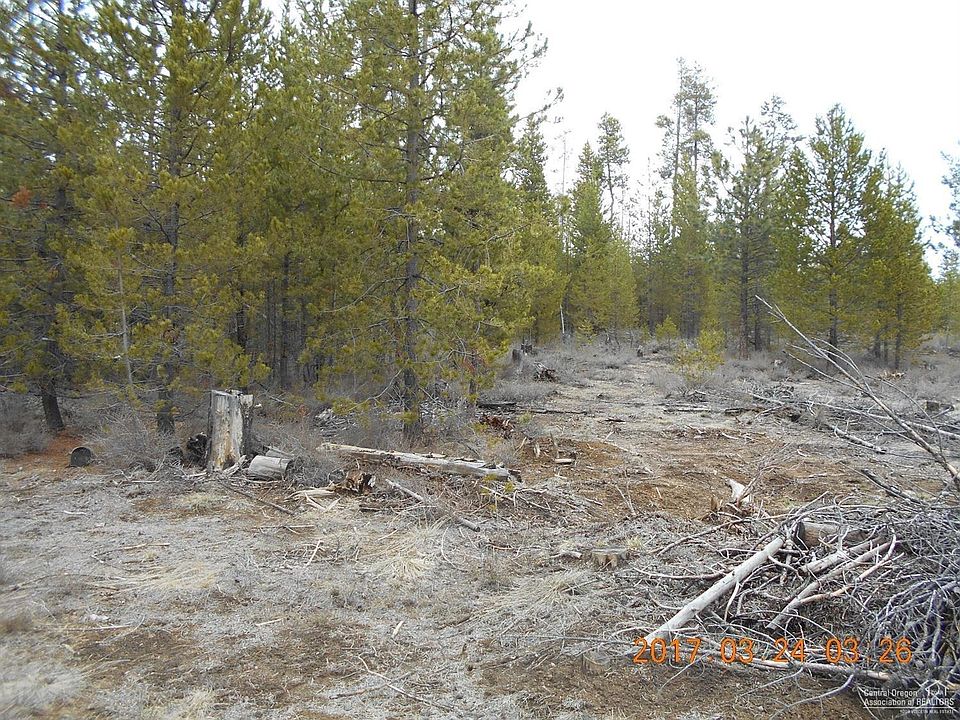 2nd image of 53795 Aguilar Ct